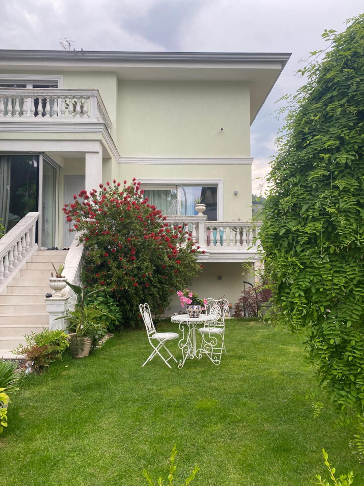 Villa Romantika Arco Esterno foto